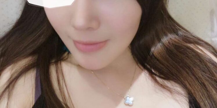 96B9A0ED-8E31-47E5-A2E1-E42D5719E35D-749×1024-1